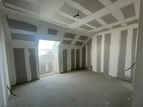 peintre en bâtiment à La Suze-sur-Sarthe - image 3