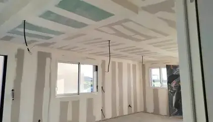 plaquiste à Parcé-sur-Sarthe - image 4